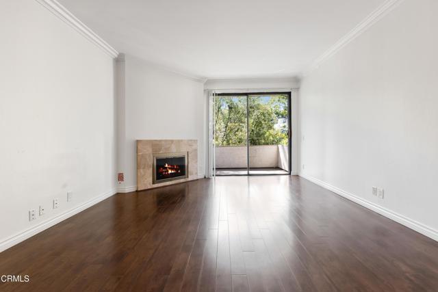 Building Photo - 3480 Barham Blvd