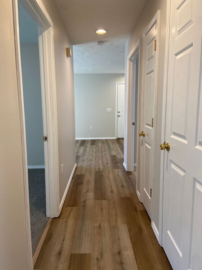 Building Photo - Condominium in Academy Commons