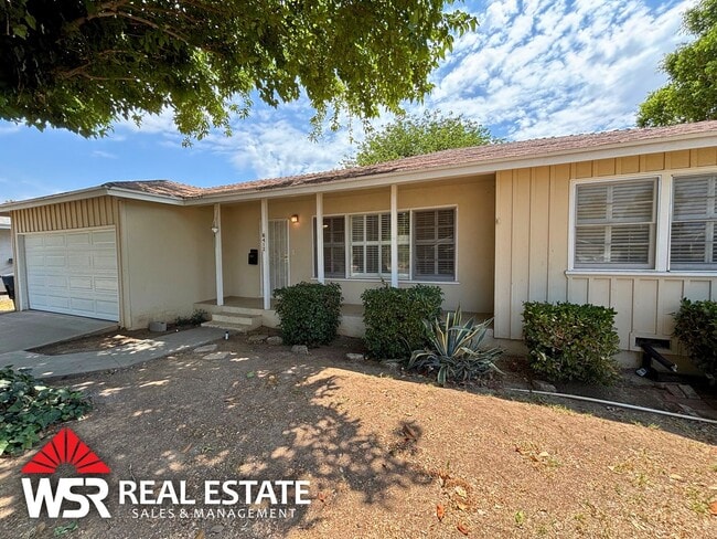 Building Photo - Charming 3-Bed Home in the Heart of Rivers...