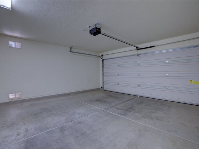 Building Photo - Spacious Living in a Gated Community with Resort-Style Amenities!