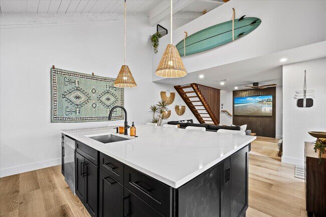 Building Photo - 1605 US-1