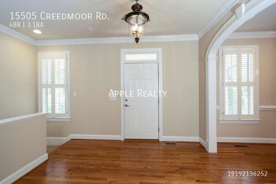 Building Photo - 15505 Creedmoor Rd.