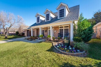 Building Photo - Prestigious 4-3.5-2 w POOL in Grapevine, Carroll ISD!