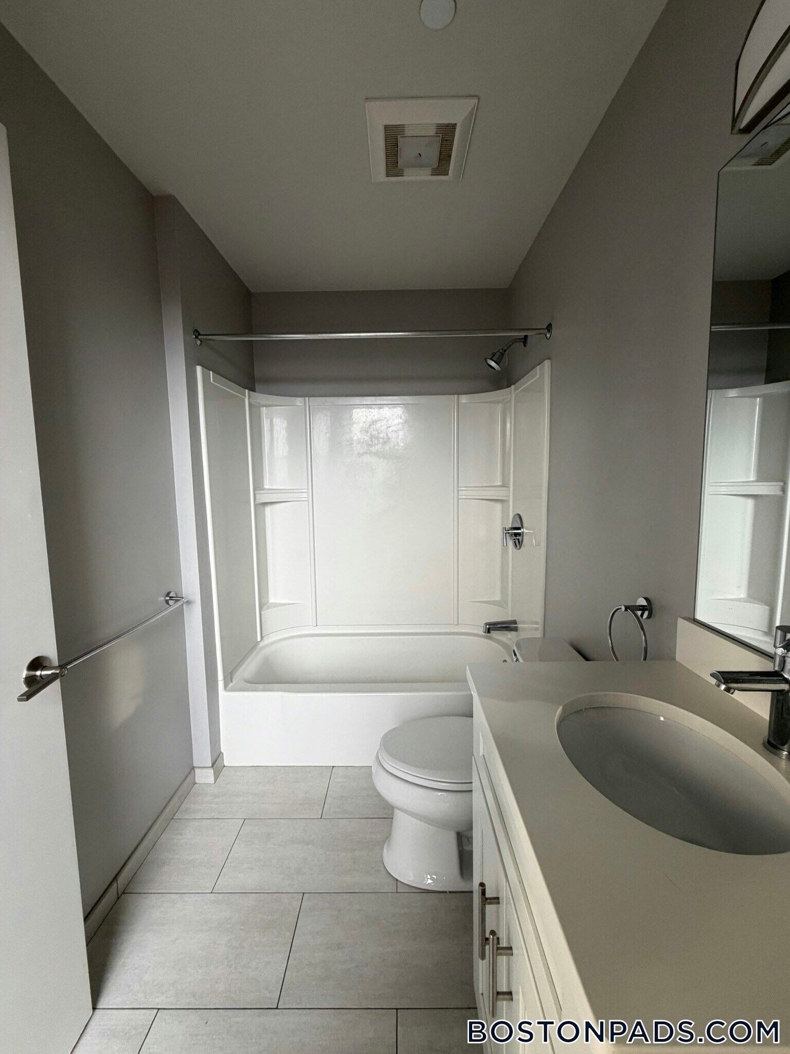 Building Photo - 23 Central Ave