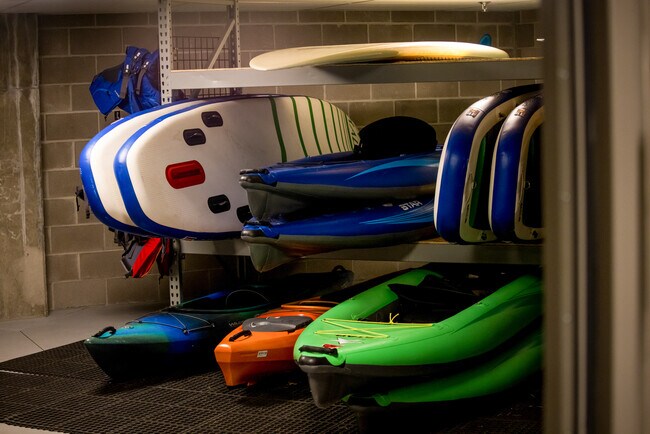 Aquatics Room - 4200 W 17th Ave