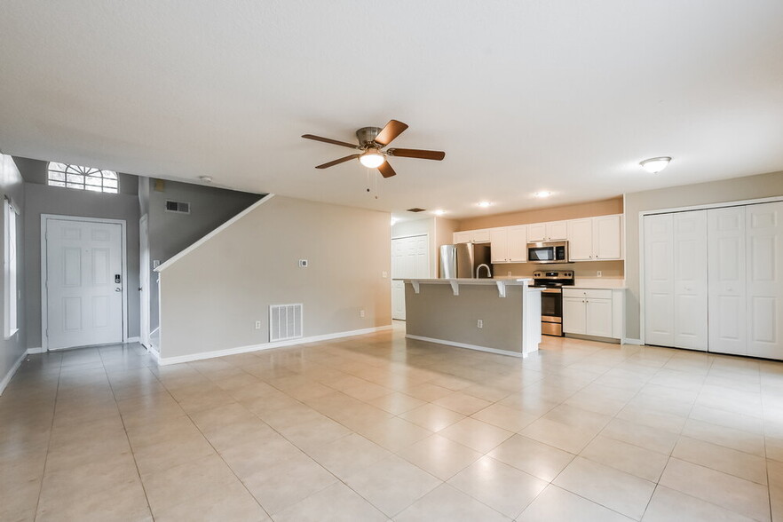 Building Photo - 13210 Moss Hollow Ct