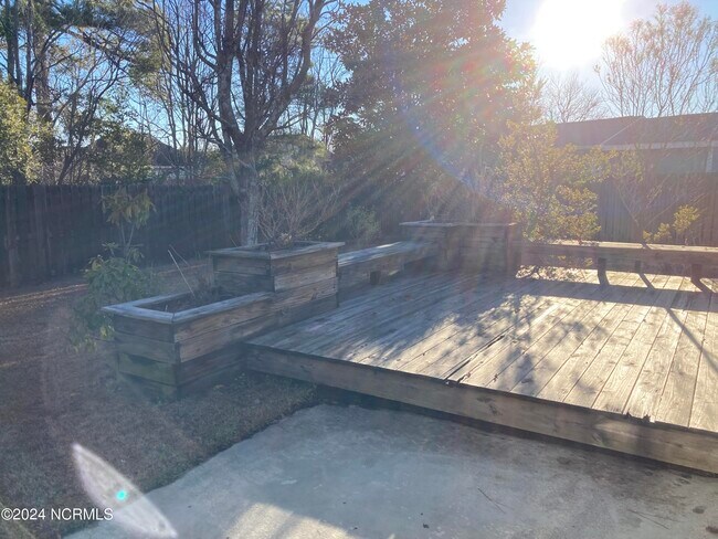 Building Photo - 2310 Wildberry Ct