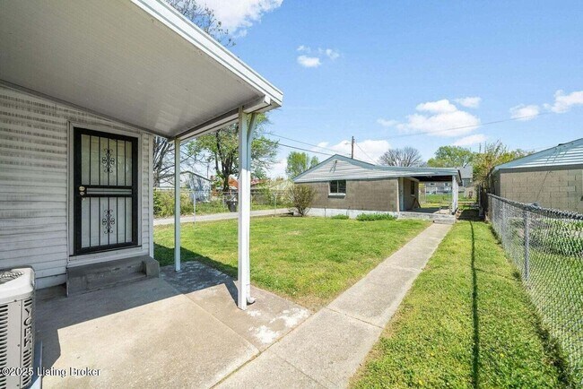 Building Photo - 3319 Vetter Ave