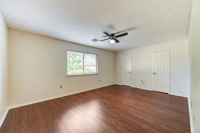 Building Photo - 14823 Atterbury Dr