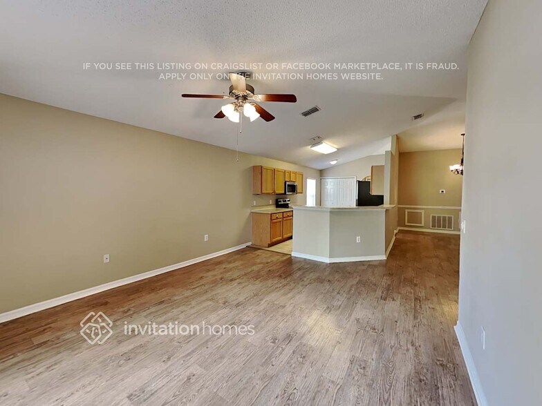 Building Photo - 24829 Ravello St