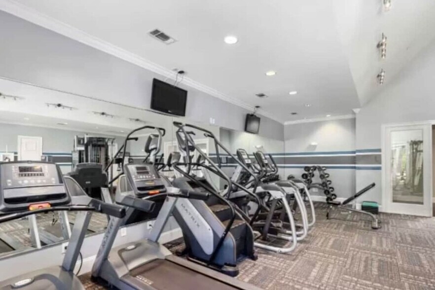Building Photo - 7011 Almaden Way