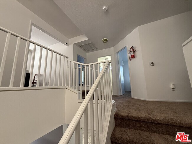 Building Photo - 44752 Ranchwood Ave