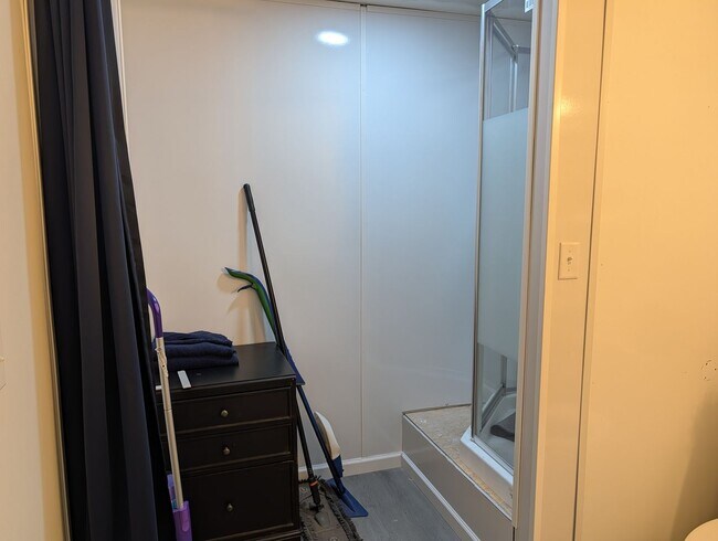 Building Photo - 1500 Wilson Ave