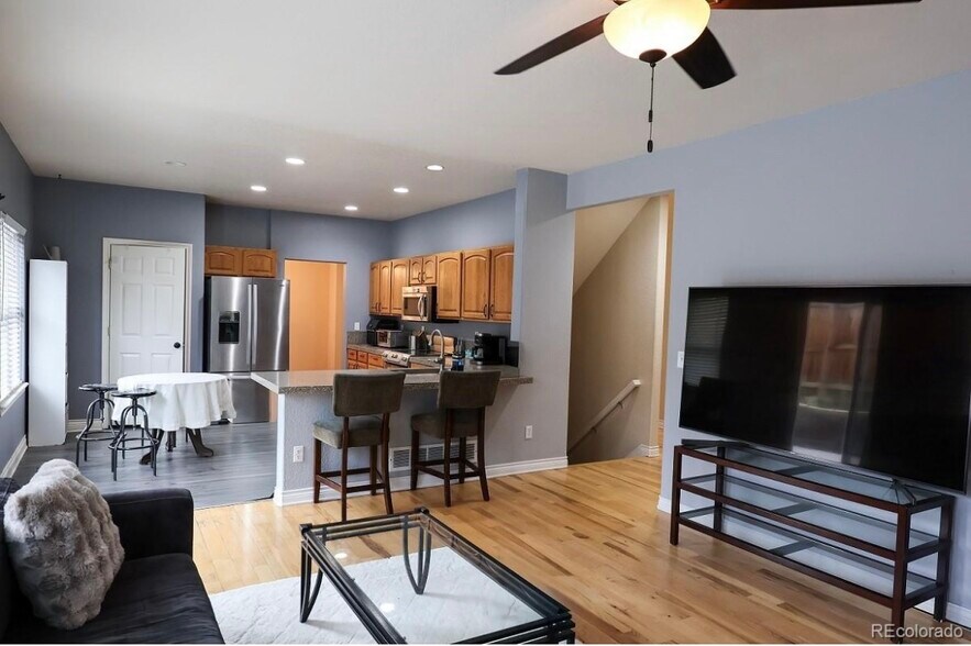 Building Photo - 7627 Halleys Dr