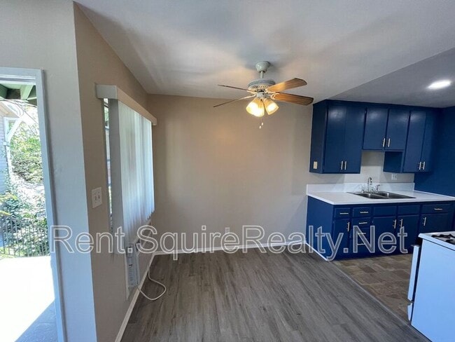 Building Photo - 414 N San Gabriel Ave