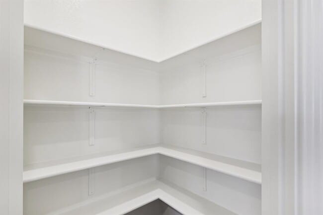 Building Photo - 108 Eleanor Ln