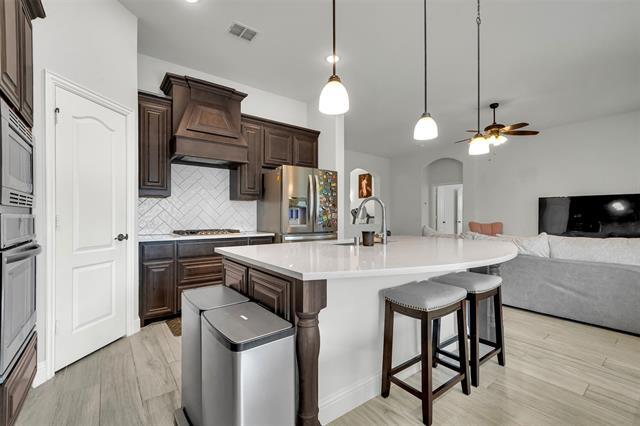 Building Photo - 517 Birch Grv Dr