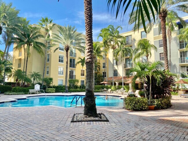 Building Photo - 651 Okeechobee Blvd