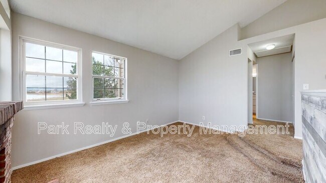 Building Photo - 4760 S Wadsworth Blvd