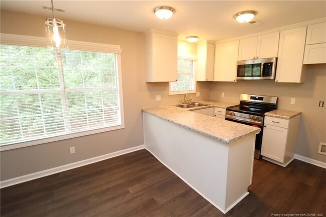 Building Photo - 2023 Bulon Dr