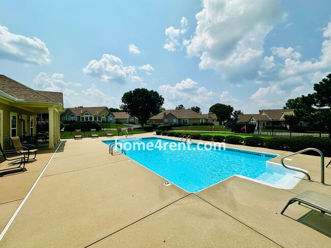 Building Photo - Maintenance FREE, Ranch Style Townhome w/ ...