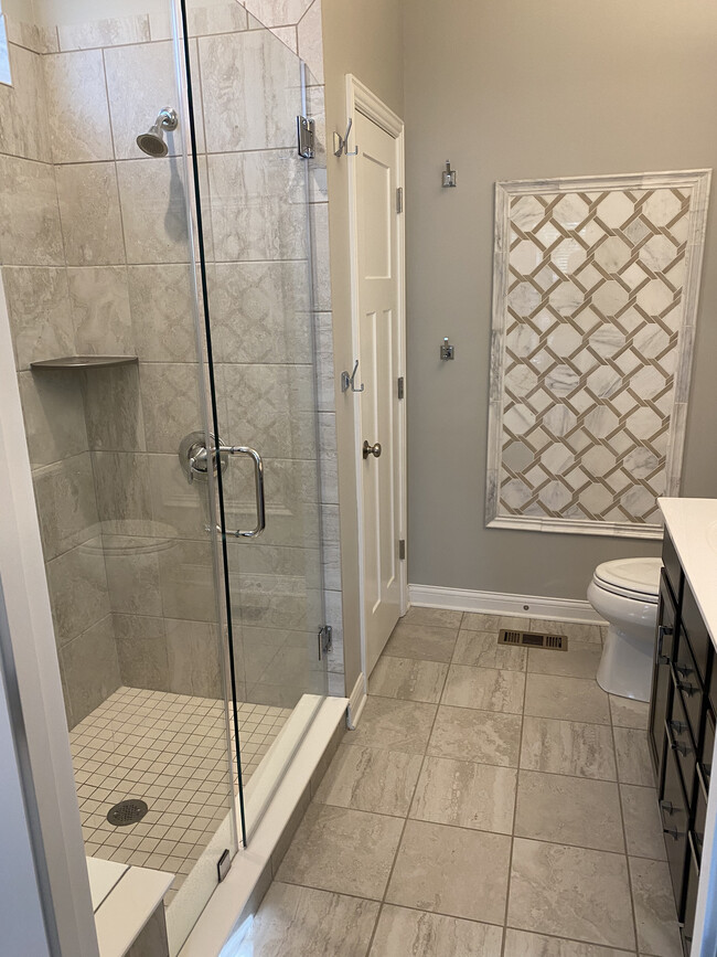 Master Bath Shower - 6251 Upper Albany Crossing Dr