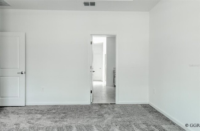 Building Photo - 3193 Country Side Dr