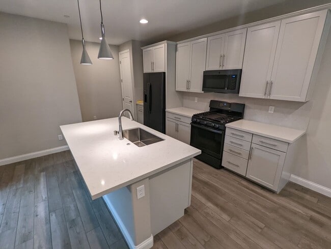 Building Photo - 11657 Bearpaw Meadow Ave