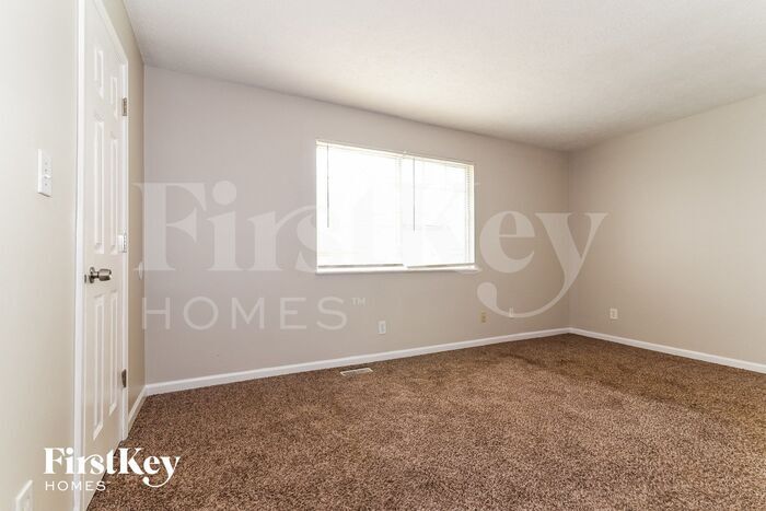 Building Photo - 3703 Bonn Blvd