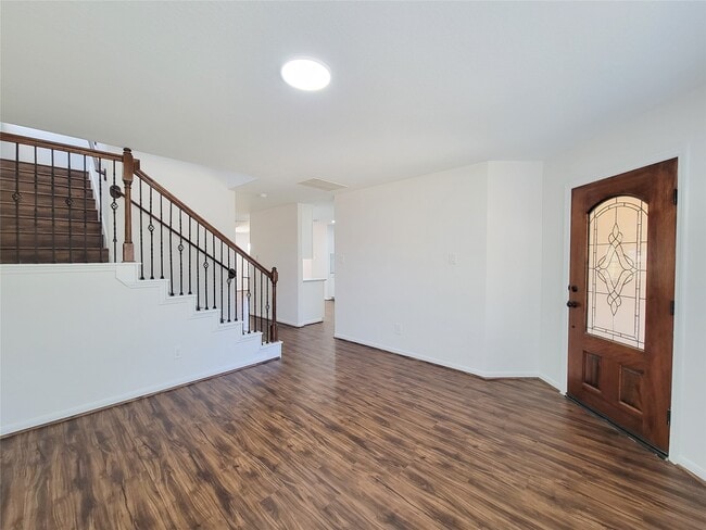 Building Photo - 21123 Amber Crossing Dr