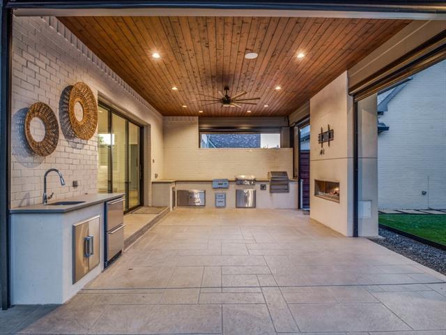 Building Photo - 5615 Brookstown Dr