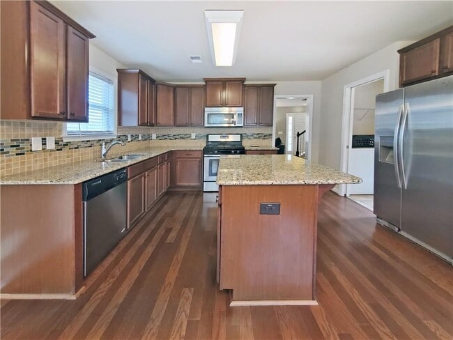 Building Photo - 65 Griggs St SW