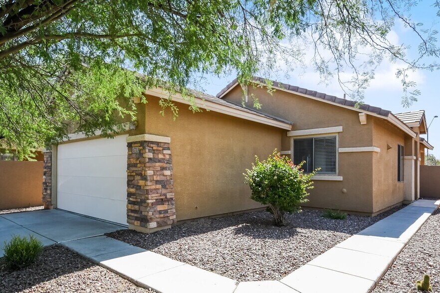 Building Photo - 1713 W Owens Way