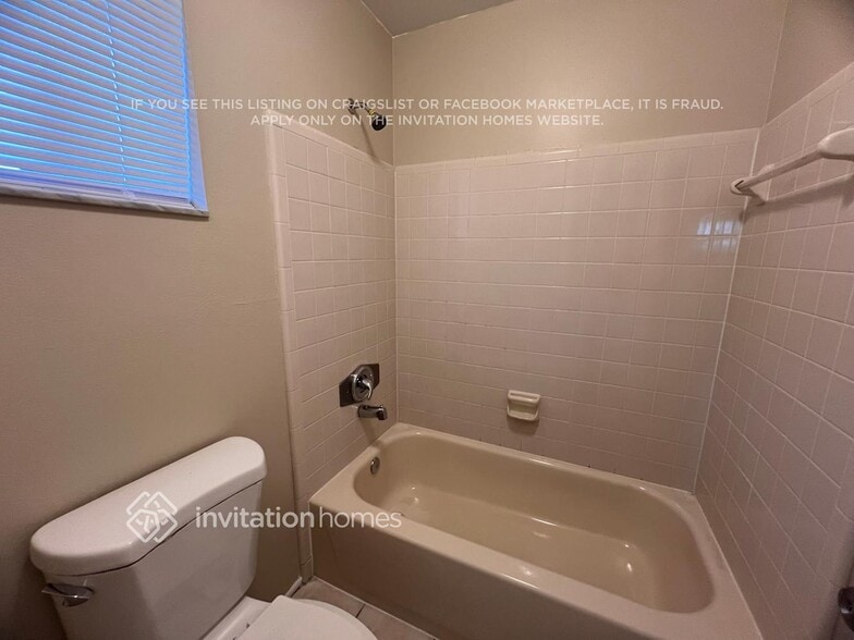 Building Photo - 3925 Whittington Dr