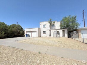Building Photo - Spacious East El Paso 3bed/2bath!