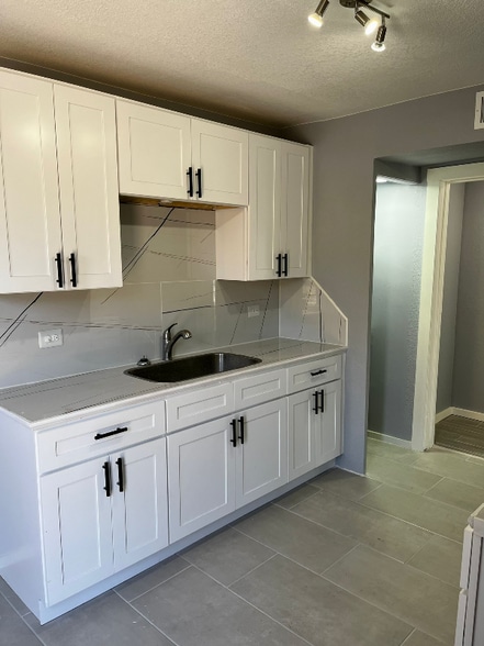 Building Photo - 2223 Gorman Ave