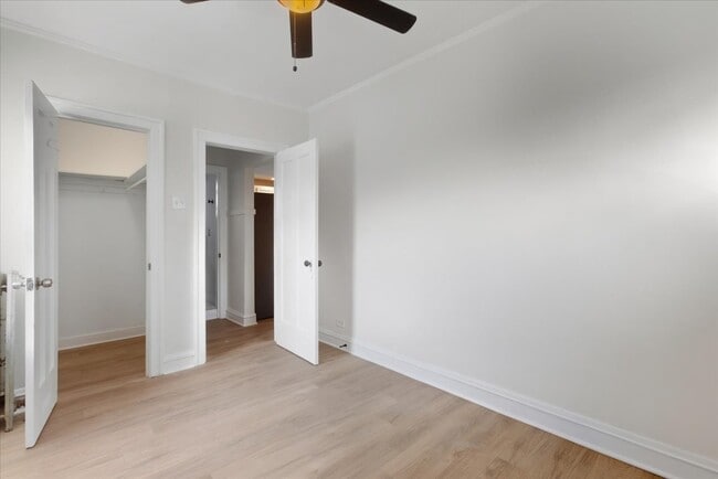 Building Photo - 3224 N Linder Ave