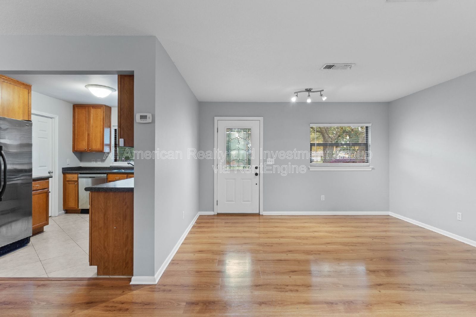 Building Photo - 26 Anastasia Dr SE