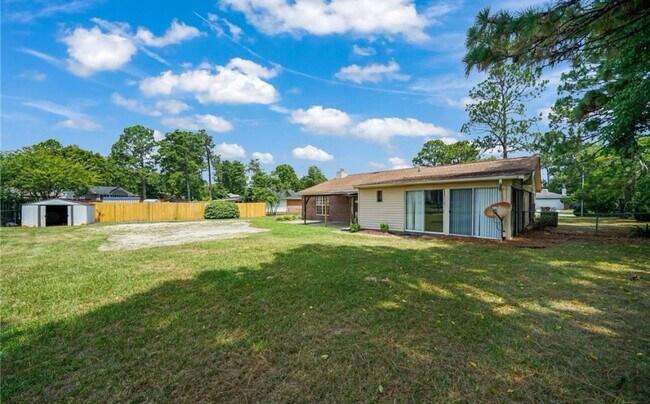 Building Photo - 6921 Brockwood St