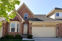 Building Photo - 4481 Bridgeview Ln