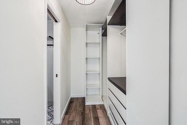 Building Photo - 6010 Sunset Ridge Ct