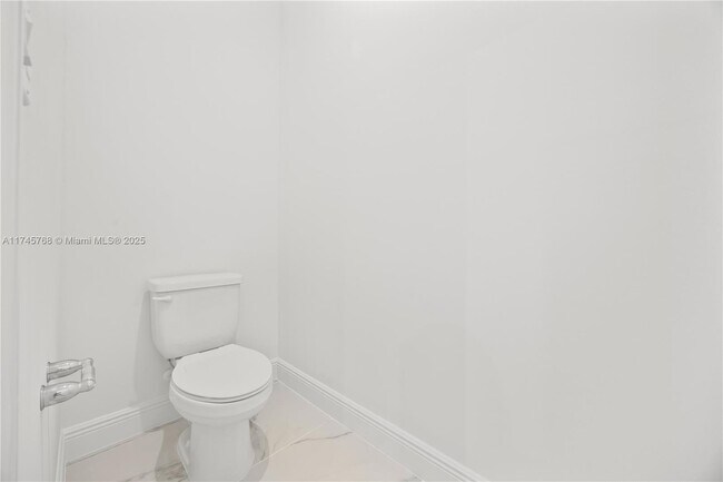 Building Photo - 3542 NW Solange Ct