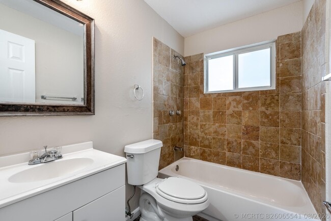 Building Photo - 3482 48th Ln S