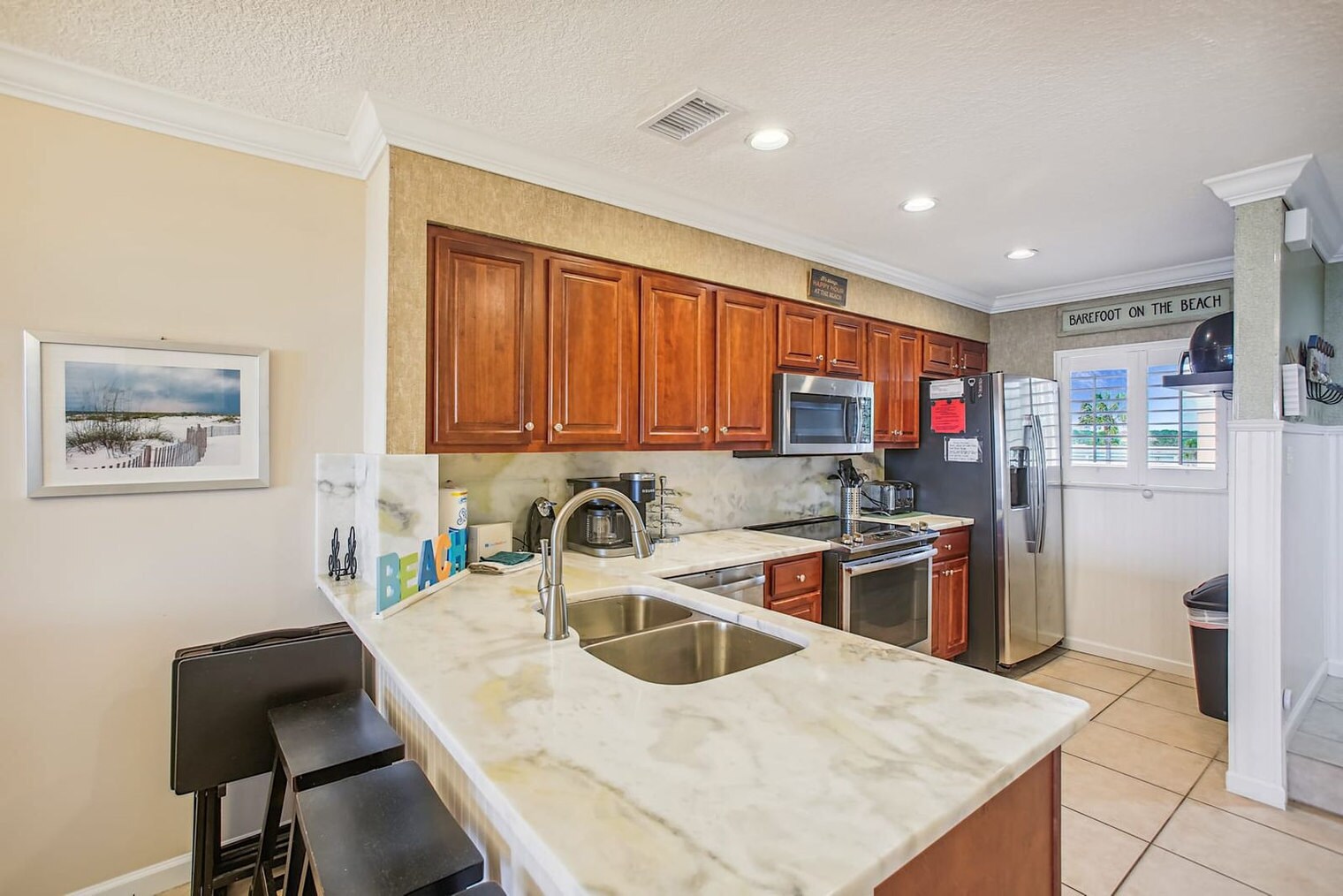 Building Photo - 6100 A1A S
