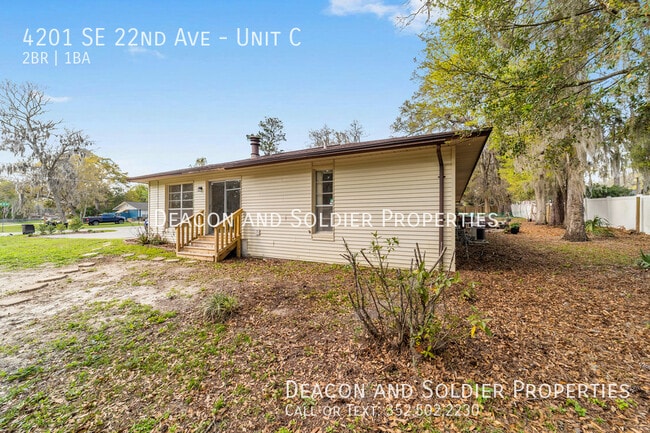 Building Photo - 4201 SE 22nd Ave