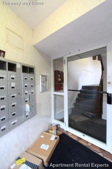 Building Photo - 402 Highland Ave