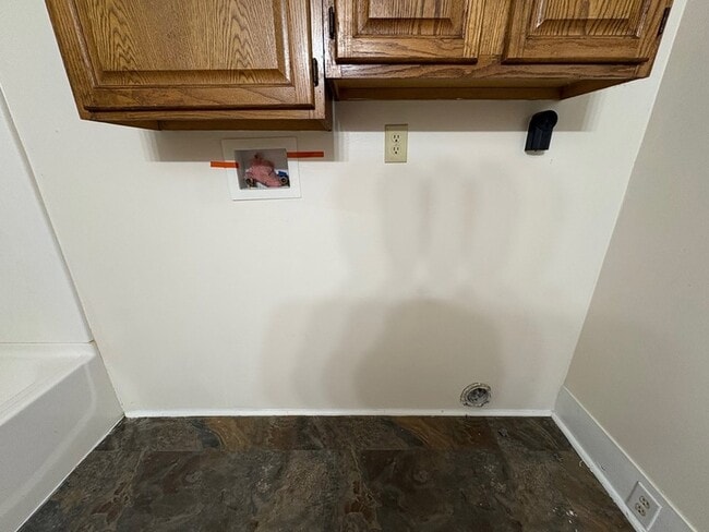 Building Photo - 12533 US-6