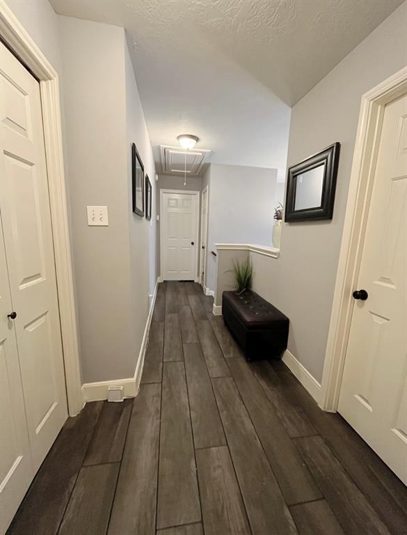 Building Photo - 174 S Walden Elms Cir