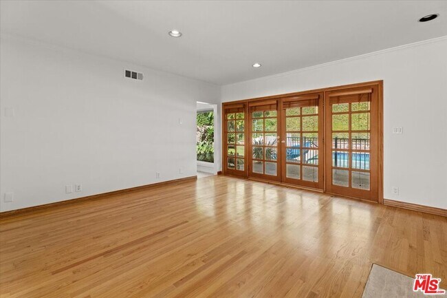 Building Photo - 13521 Bayliss Rd