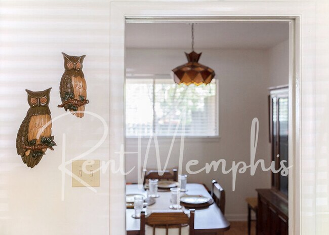 Building Photo - 1609 Forest Ave